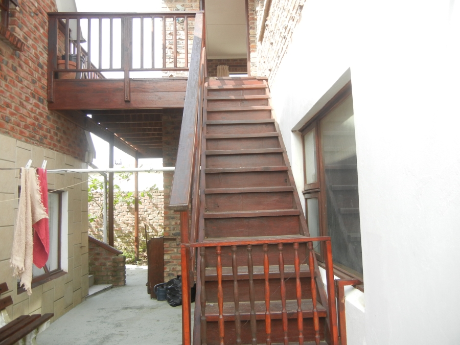 9 Bedroom Property for Sale in Winterstrand Eastern Cape